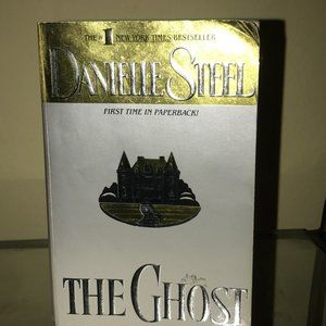 Danielle Steel " The Ghost"